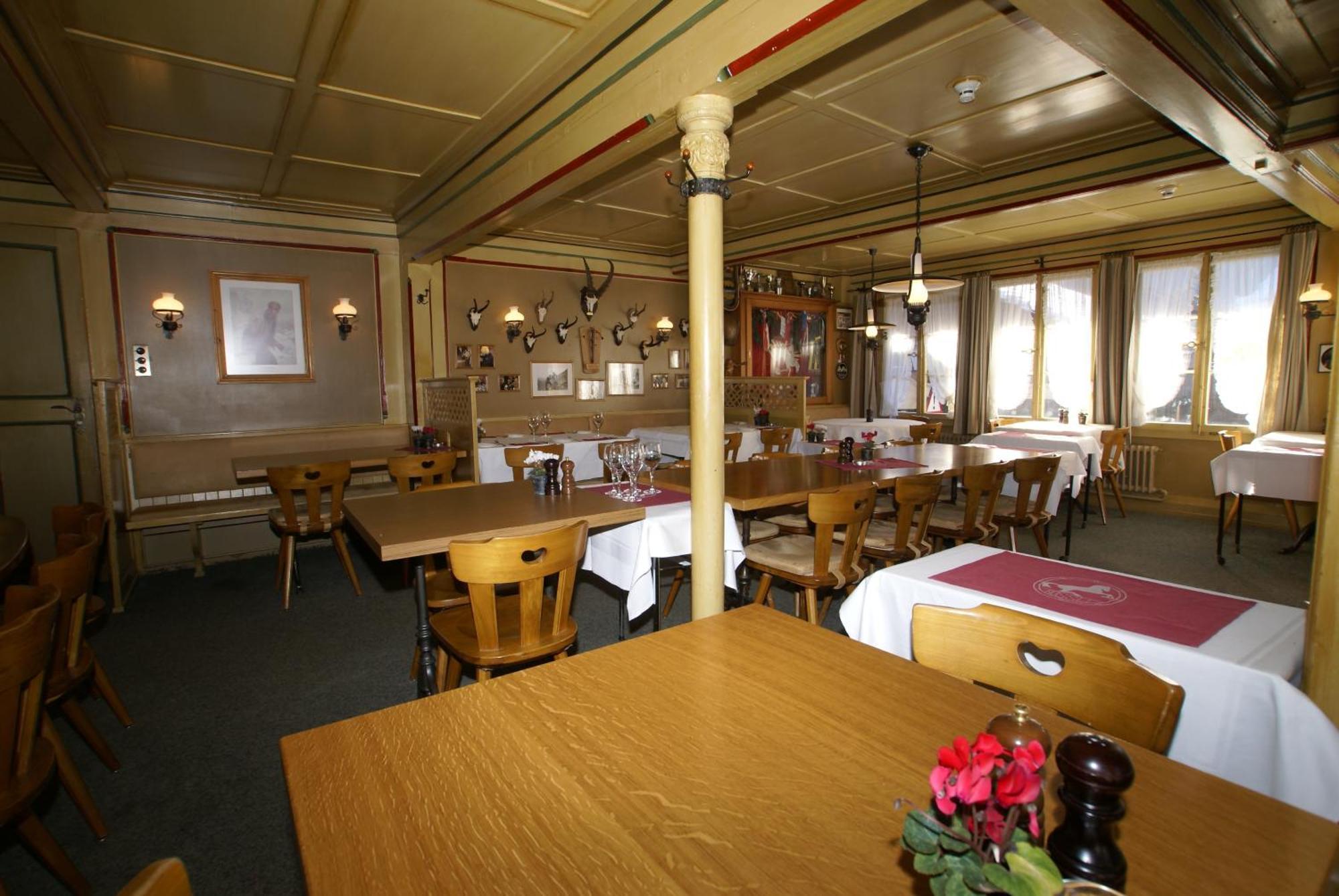 Posthotel Rössli Gstaad Kültér fotó
