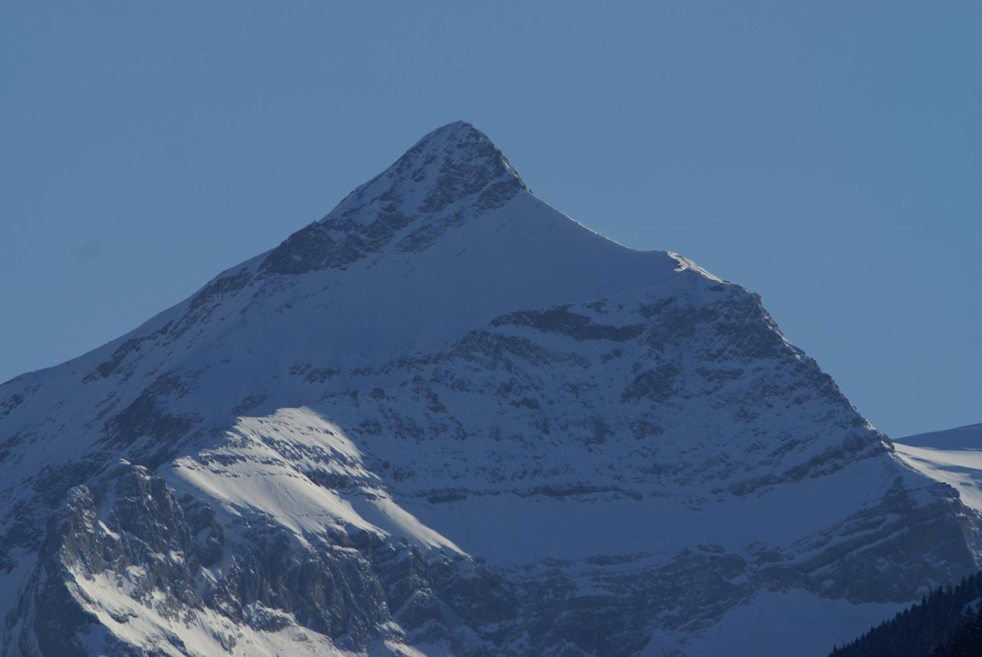 Posthotel Rössli Gstaad Kültér fotó