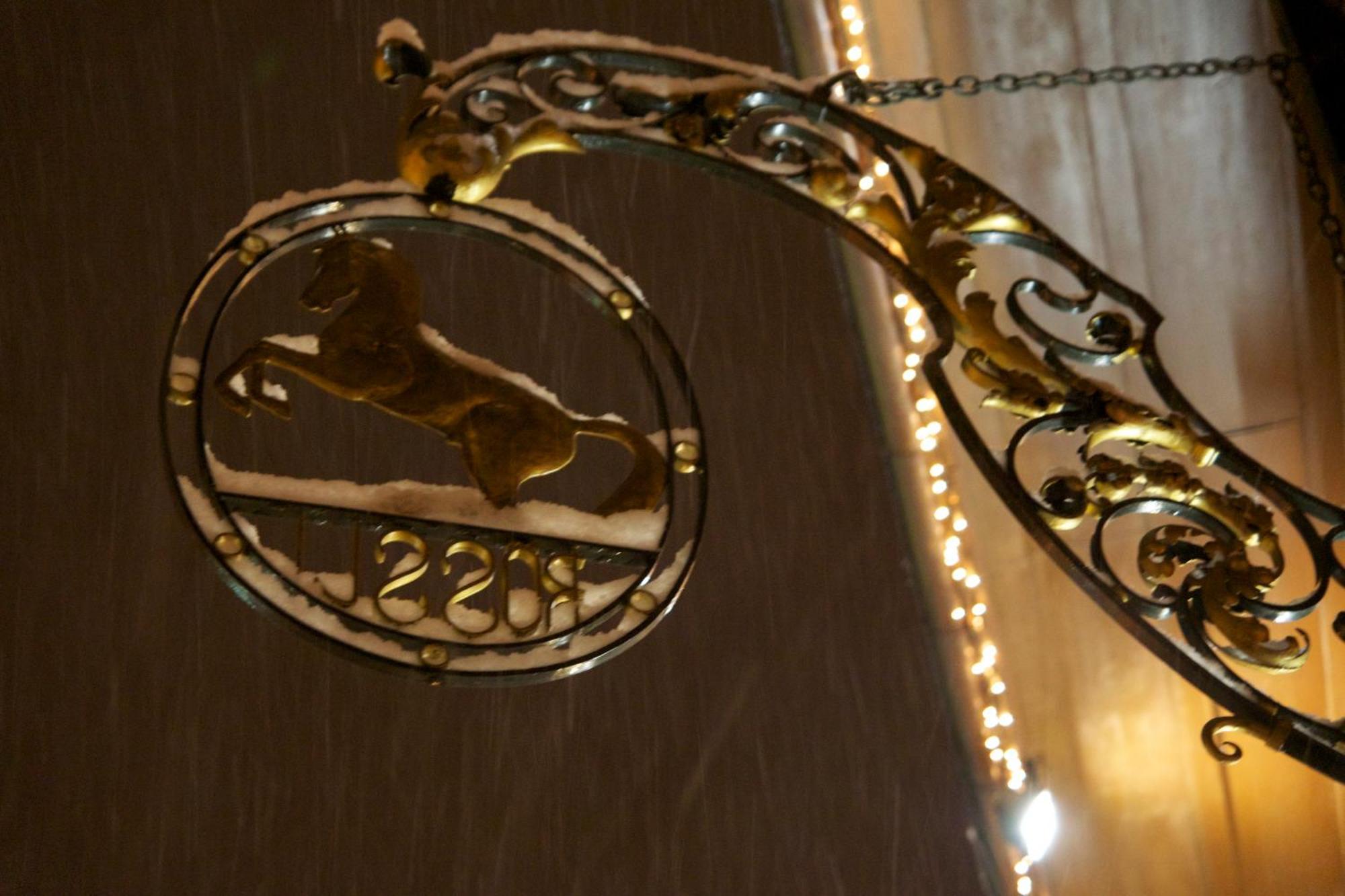 Posthotel Rössli Gstaad Kültér fotó
