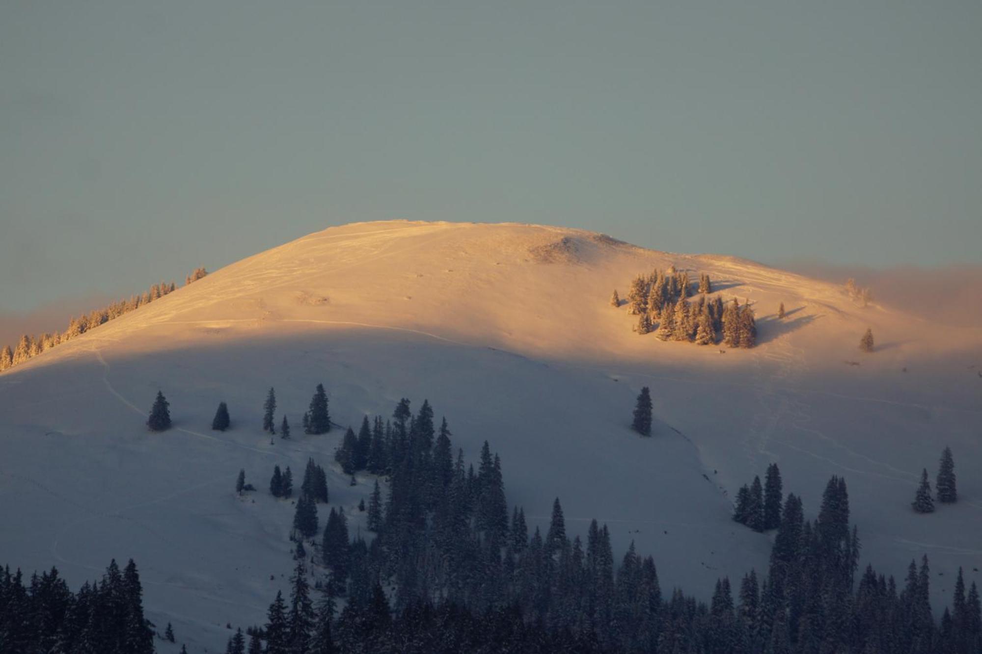 Posthotel Rössli Gstaad Kültér fotó