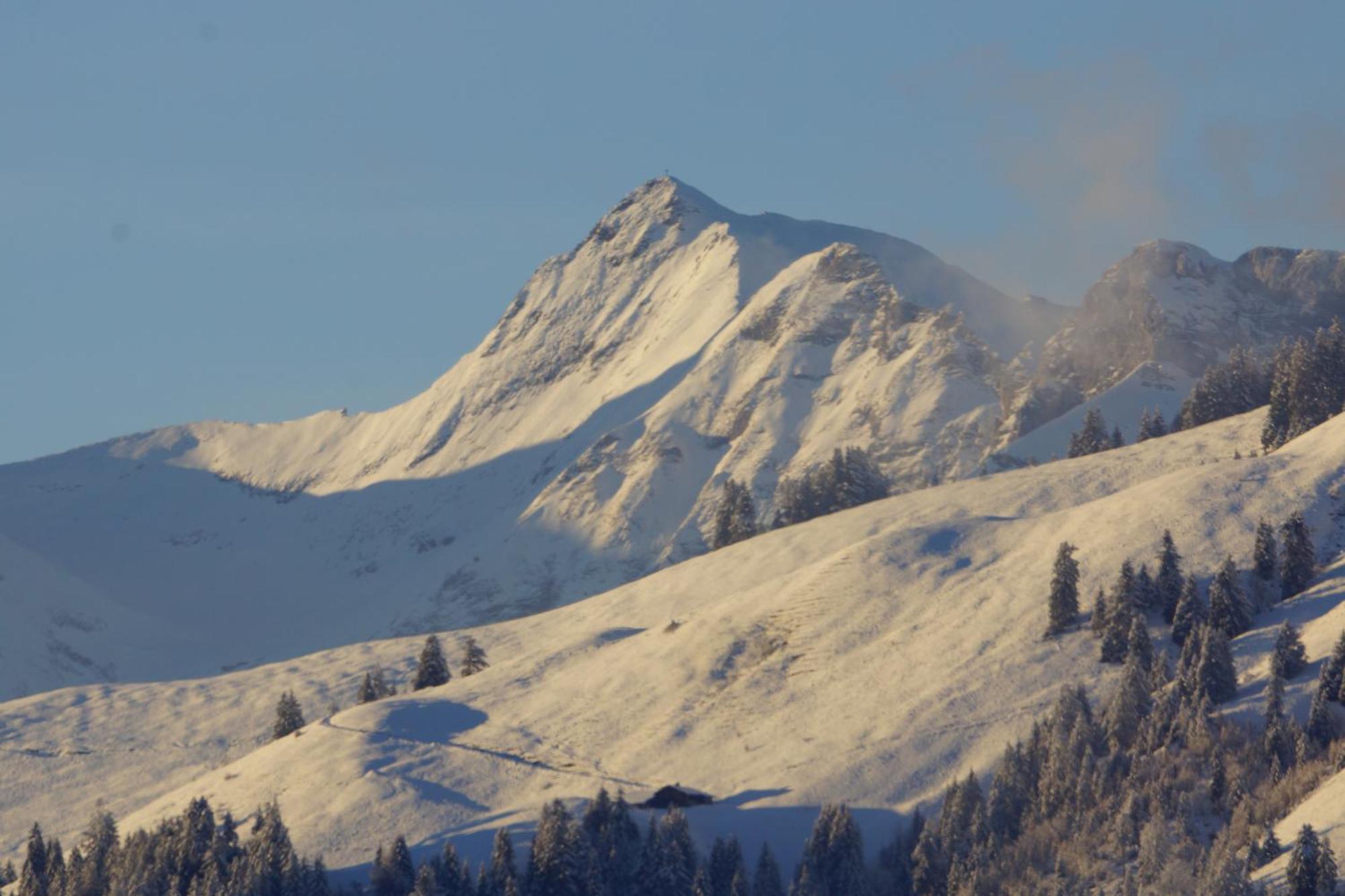 Posthotel Rössli Gstaad Kültér fotó