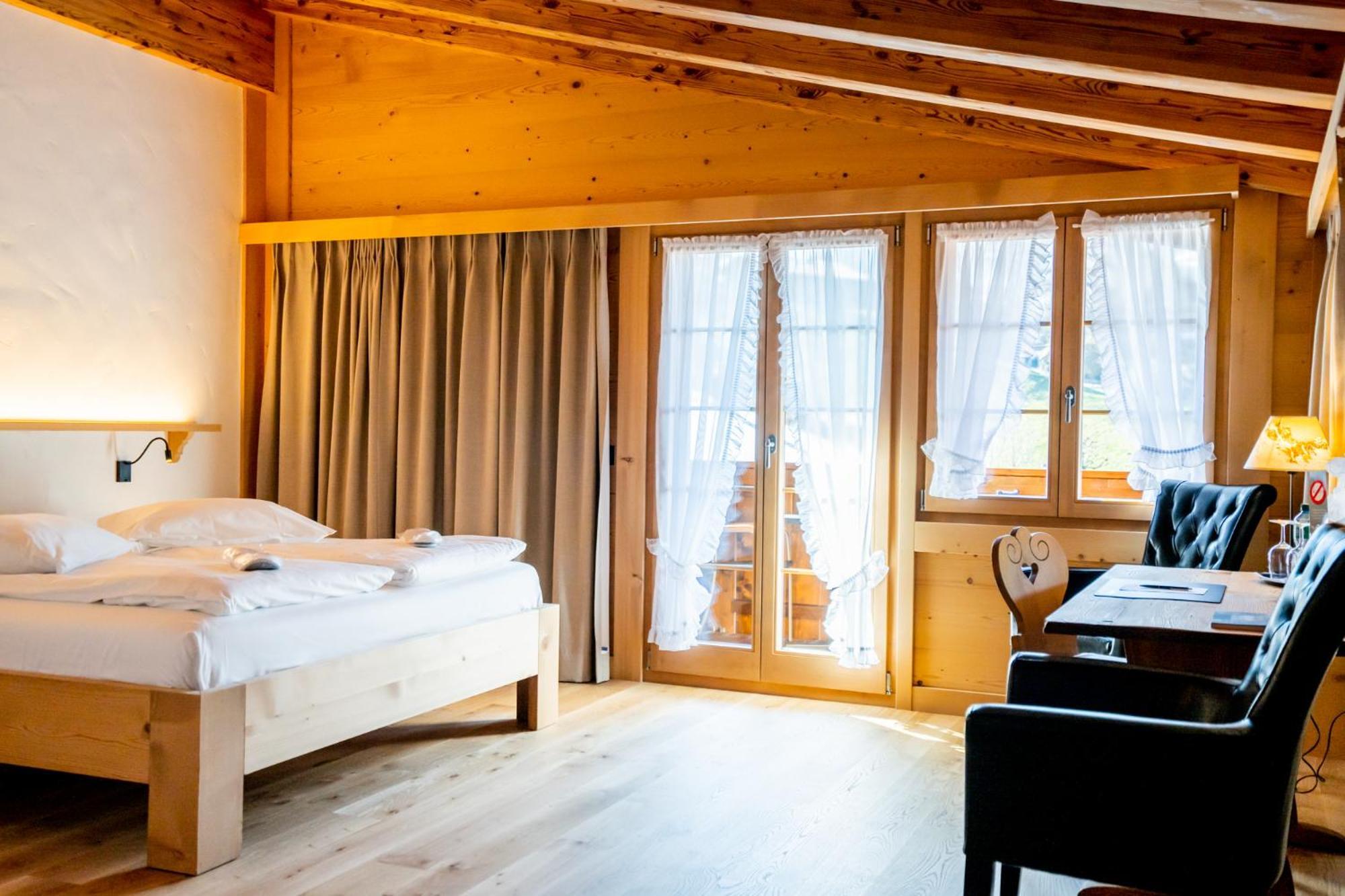 Posthotel Rössli Gstaad Kültér fotó