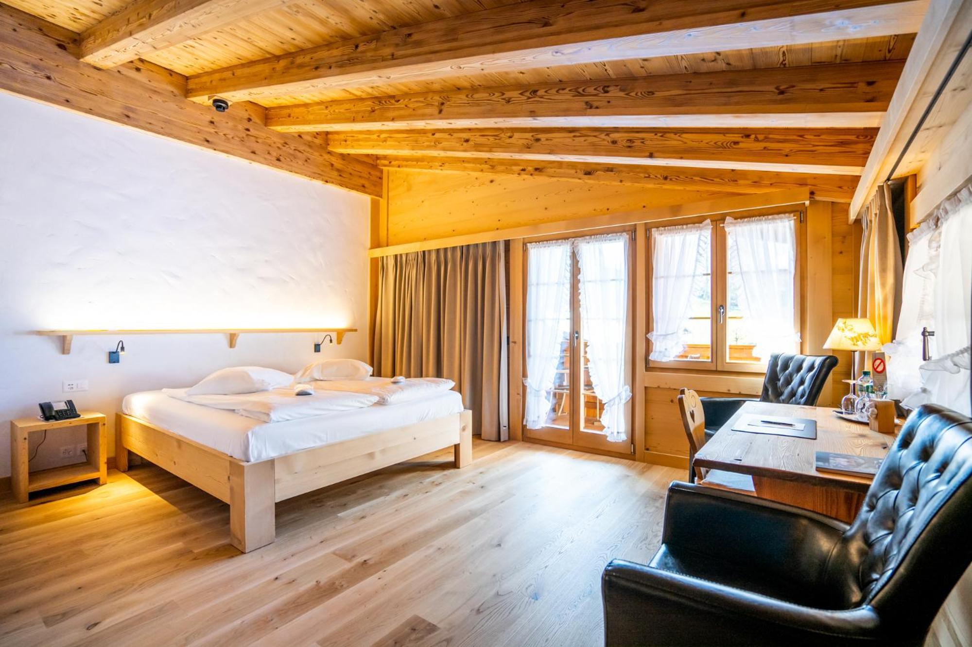 Posthotel Rössli Gstaad Kültér fotó