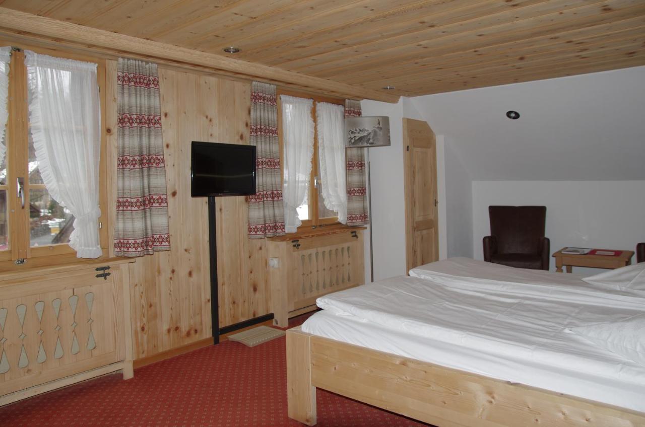 Posthotel Rössli Gstaad Kültér fotó